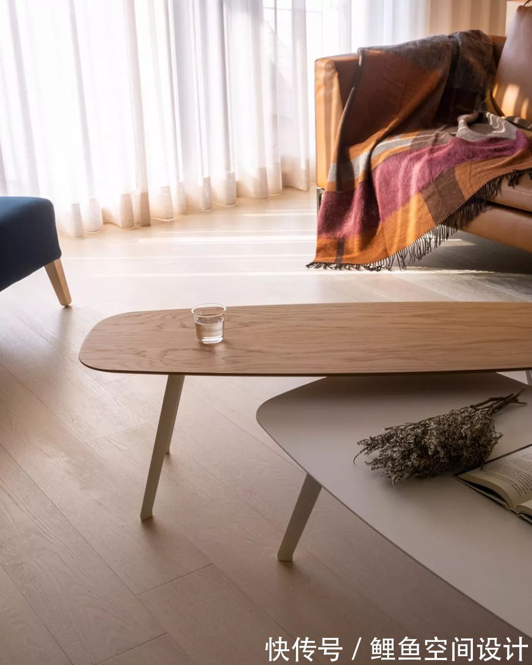 客厅|180㎡现代简约,暖色调的浪漫,温馨舒适自然