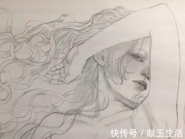 铅笔#她的铅笔插画,画出每个女孩的心声,美到让人陶醉~