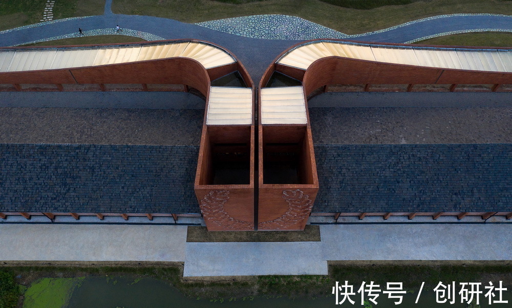 彩平|陶仓艺术中心/裸筑更新