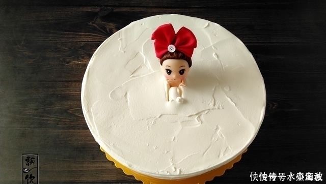  幼儿园的侄女生日，抬举姑姑给做生日蛋糕，结果受全班小朋友欢迎