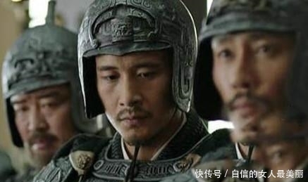 逃脱|关羽拼死都没有突破重围,为何一个小将能够逃脱,后成蜀国顶梁柱