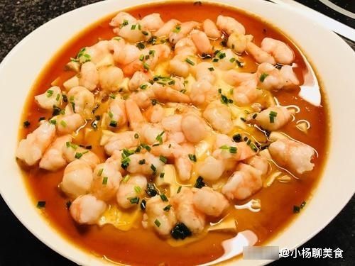 家里有娃请注意，这菜多给孩子做，增强记忆含钙高，吃着比肉都好