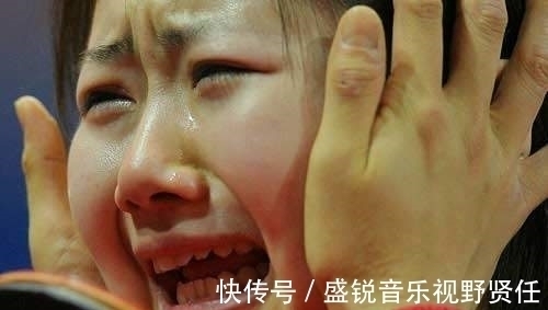 婚变|谈恋爱被威胁,结婚后被丈夫骂,福原爱身后的2个男人和婚变始末