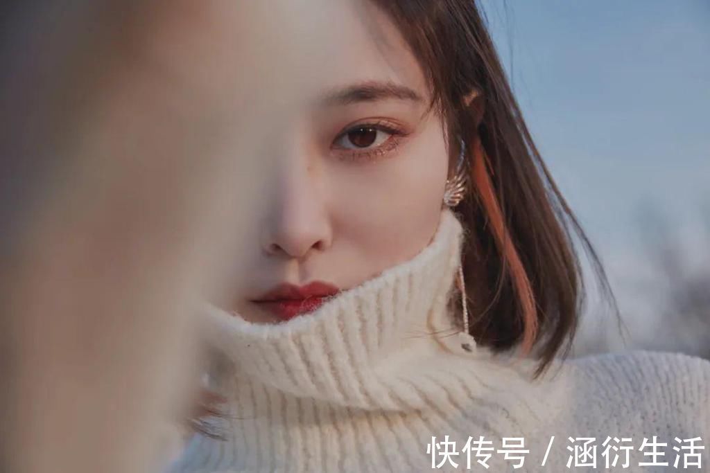 秃头|“爆顶染”赵小棠一夜吸赞十几万!丑哭亿万网友的秃头发型,怎么就火了?