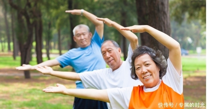 餐后半小时的“养生黄金期”,常做5件事,不愁健康长寿