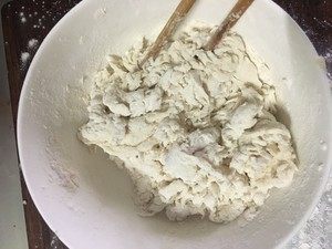 媳妇|媳妇用白萝卜这样烙饼,孩子一口气吃3个,外酥内软,做法超简单