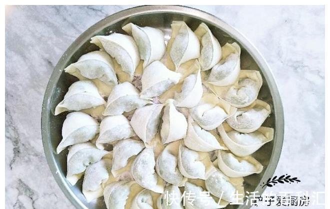 韭菜|吃了30年馄饨，还是这馅最香，我家隔三差五就做一次