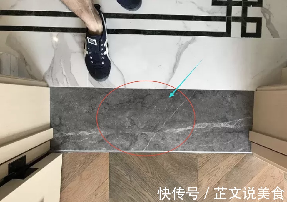 门槛石|装修还在用门槛石如今流行这么设计，瞬间提升全屋颜值