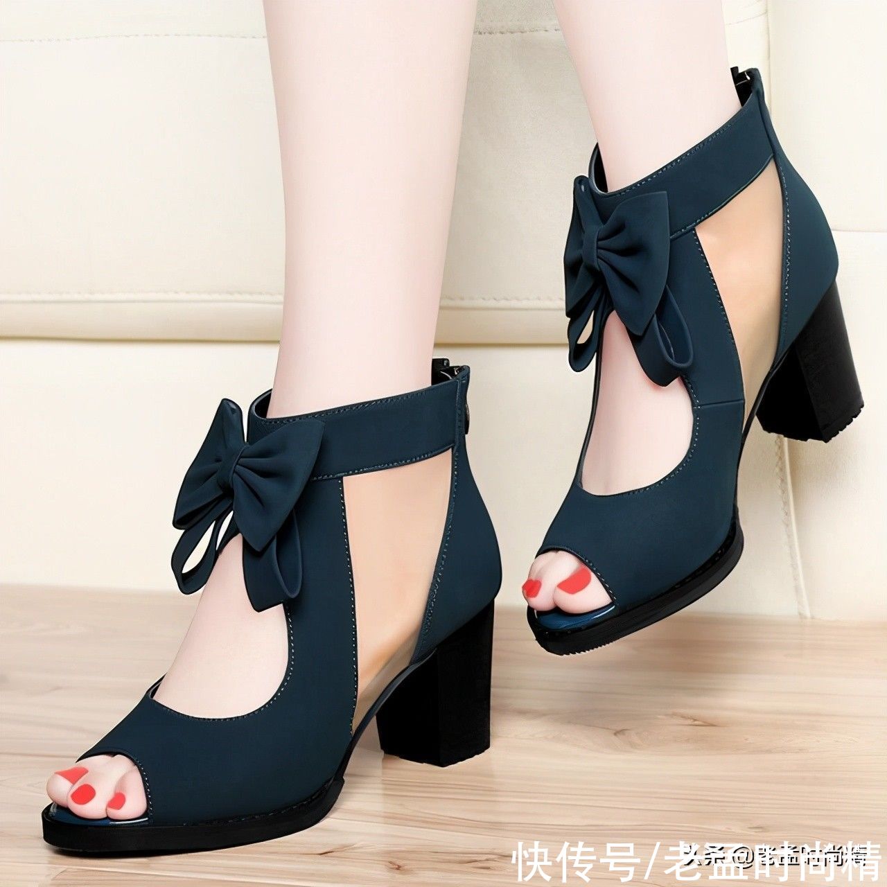 白脚|姑娘，你有一双那么美的白脚，当然要配上这样的凉鞋