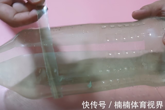 把插板放进塑料瓶里，解决了大家都困扰的一个难题，学会受用一生