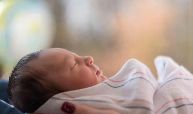 护理新生儿的五类禁忌，早知道早受益，以免好心干了坏事！