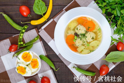 拉伸|减肥牢记早餐2要求,晚餐2原则,让你瘦得更快,热量消耗更高