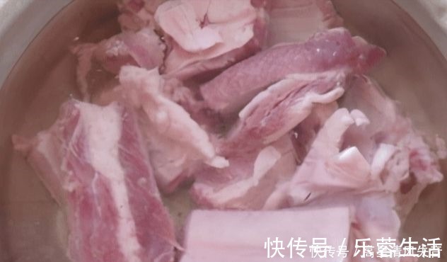 花椒|煮猪肉炖排骨,记住“1放3不放”,肉香汤鲜味道好,关键还不腥!