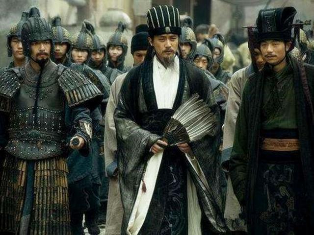 关羽|诸葛亮的这四个决定，最终让蜀国走向了衰落，自此再无崛起可能了