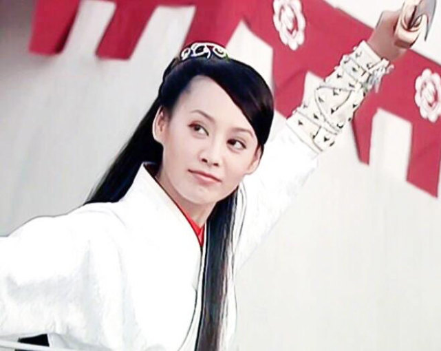 |4版穆桂英,苗圃最搞笑,宁静最霸气,但她才是穆桂英本人!