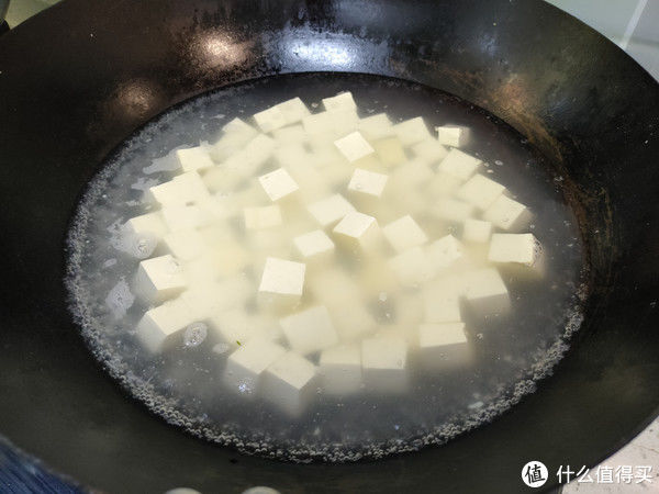 吃了30年包子,还是这馅最解馋,麻辣鲜香,做一次吃一周,省事