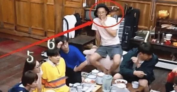 池子|向往的生活最令人反感的一位嘉賓,錄節(jié)目全程抽煙,整一期黃磊都沒搭理他