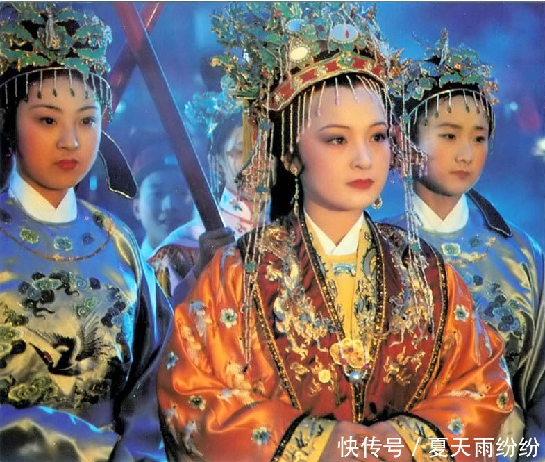 《红楼梦》里的大观园真的是曹雪芹心中的桃花源吗