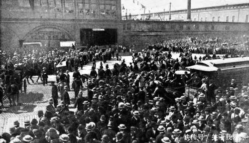 李鸿章|李鸿章在美国首次见摩天大厦,没有惊讶只说了句话,令现代人心酸