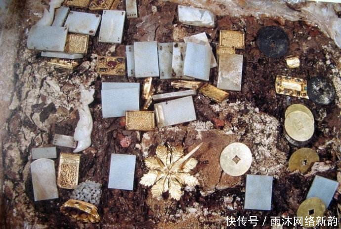 墓门大开560年，没有一件宝物被盗，专家：里面5000件宝物