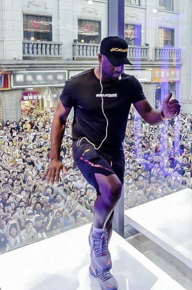 韦德系列又一支线球鞋曝光！这长得跟全城9有点像…