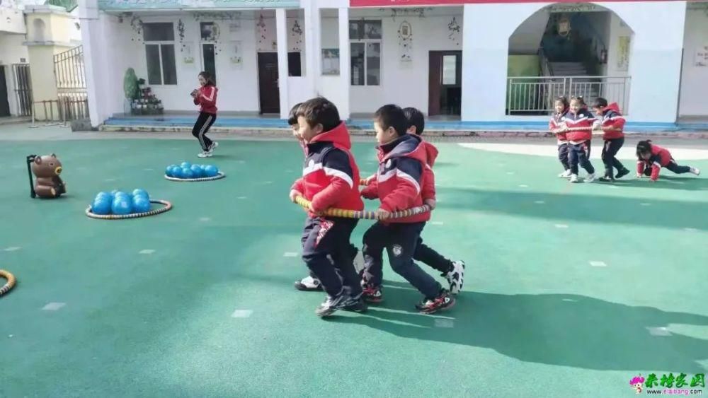 来榜幼儿园召开第六届冬季趣味运动会