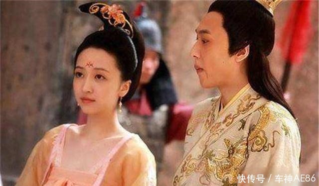 藩王|古代最昏庸无道的皇帝，杀大臣圈养藩王，在位仅一年便被杀死