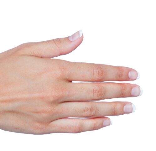 指甲出现这几种情况预示身体不健康