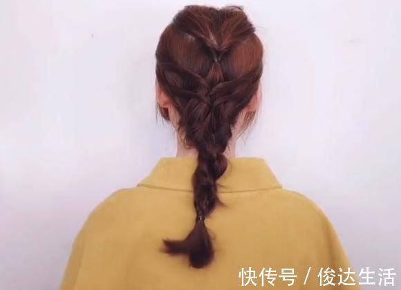 发型师 女学生编完仙女款发型后,给人感觉格外清爽,网友:真的成仙女了
