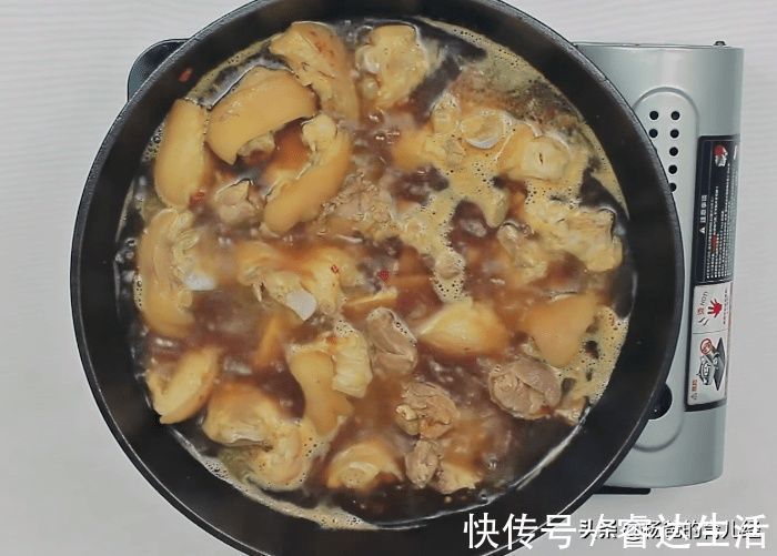 美味|猪蹄这样做太好吃,软烂入味,3步上桌,美味又营养的育儿美食