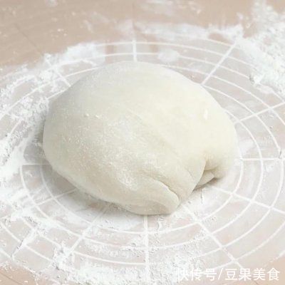 糯米粉|0难度的糯米凉糕，好吃到停不下来