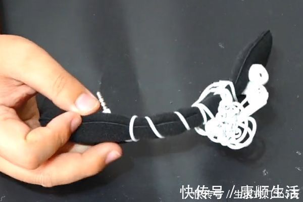 妙用|女生常用的盘发器，没想到还有这2大妙用，学会受用一生！