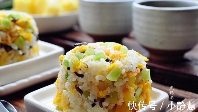 蛋黄液|5款花式懒人炒饭，有肉有菜一锅端，学会不愁早餐没得吃了