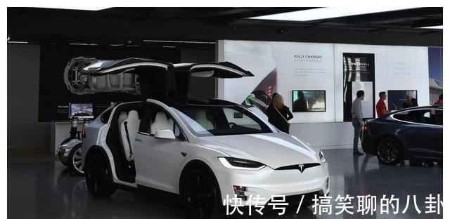 特斯拉人形AI遭美媒嘲讽:典型“马式吹牛”,精彩而愚蠢的闹剧