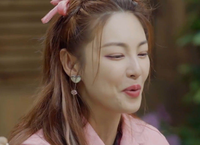 张雨绮|徐峥刚宣布退出,孟佳张雨绮“合谋”撒开玩,万茜咧嘴,导演傻眼