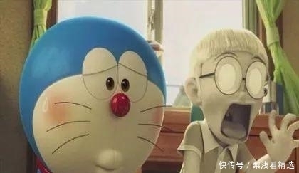 女生寝室楼的对面是男生寝室楼