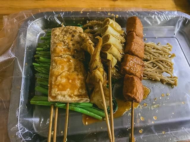 旋风少女：关于海的思念，从春到冬，从阴到晴，一路逛一路吃