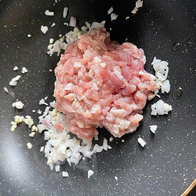 木耳|香菇卤肉饭