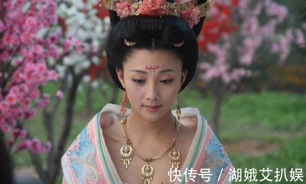 名嫒诗归|杨贵妃唯一传世的一首诗,句句温柔,你一定没有读过