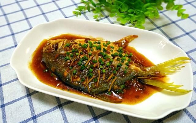 2021年夜饭菜单，8荤3素1主食上一桌，照着做，全家都喜欢