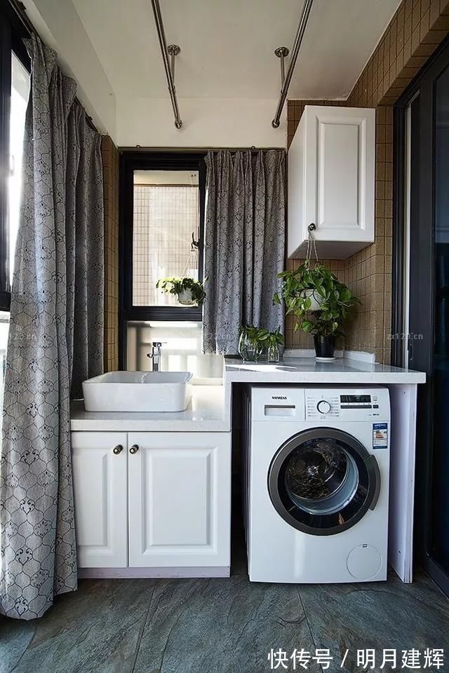 洗衣机|阳台放个洗衣机,做洗衣房就好了,改成其他空间反而不好用