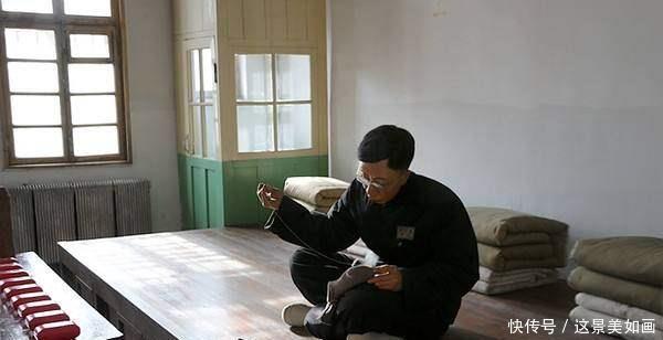 上写|家住紫禁城，老婆成群的末代皇帝溥仪户口薄上写的啥！