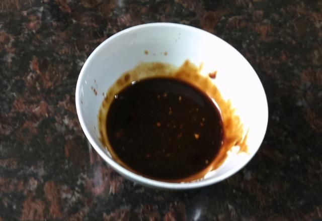 我家一周吃3次的鱼肉做法,砂锅一焖鲜香嫩滑,吃一次就爱上了