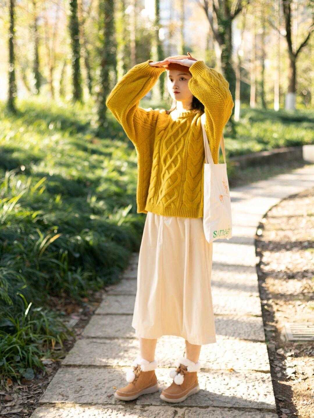 半身裙 冬天毛衣穿不出高级感?不妨试试这些搭配方式,日常实用又百搭