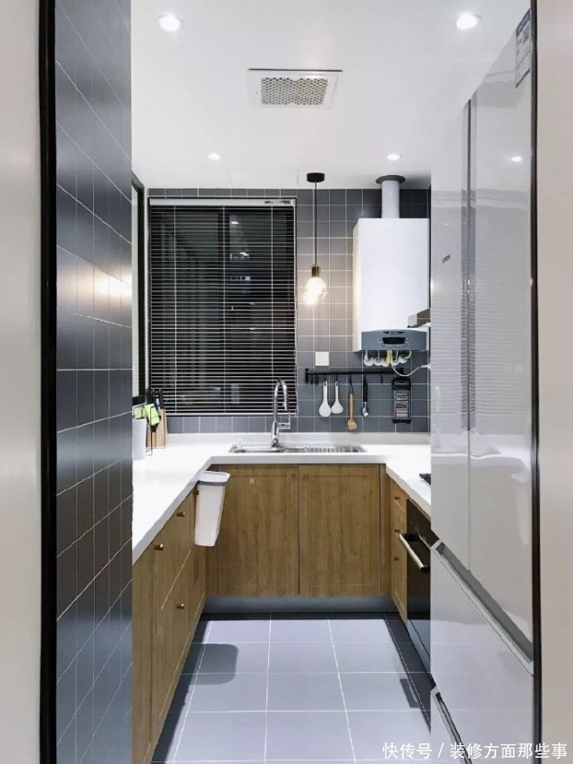 烤漆柜|130平现代前卫高级灰三居室,打造一个温润安静的宜居空间