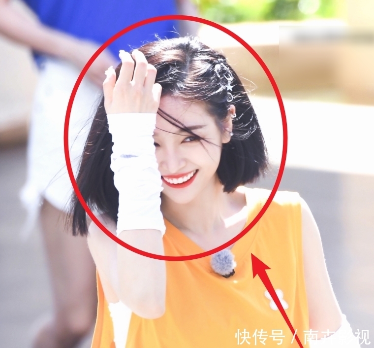 三亚|跑男9去三亚录制,baby美回八年前,蔡徐坤夏天穿棉袄引热议