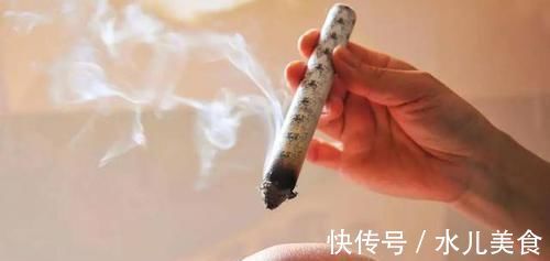 膏肓|灸透此穴，百病难藏，药王言它“无所不治”不是足三里哦~