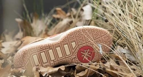 水泥地 绝对耐磨,最适合水泥地的实战篮球鞋推荐!