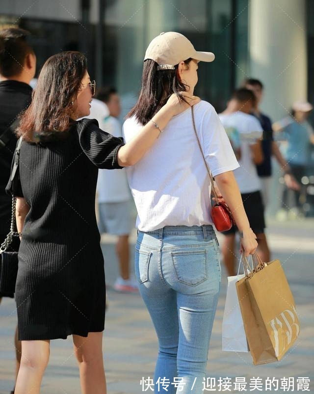 人心脾 精致美丽的瑜伽裤彰显时尚潮流气质,穿出自己的风格,透人心脾