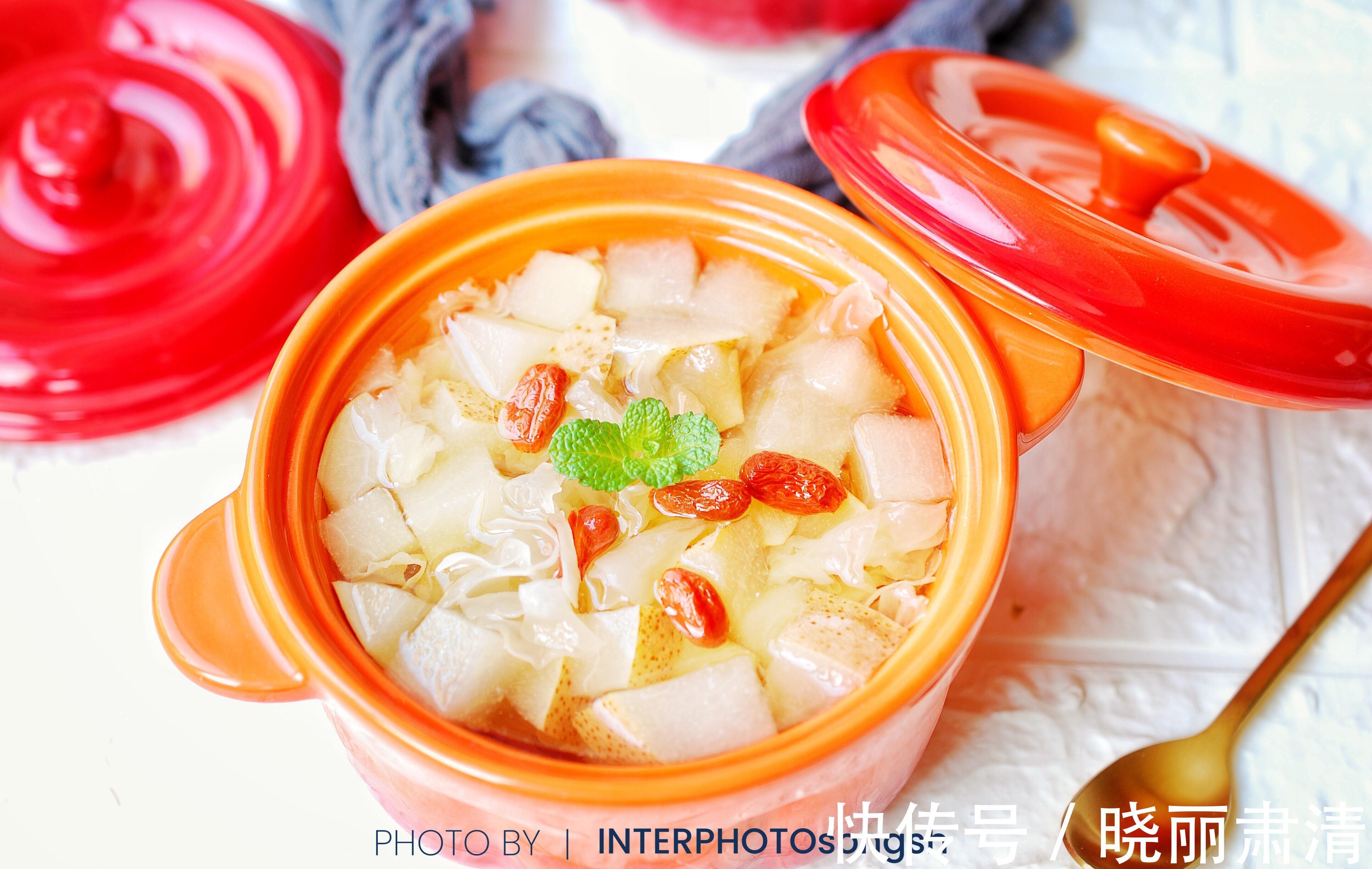 冰糖银耳雪梨汤|天冷了,给家人做道汤,清肺滋补不上火,女性多喝好处真多